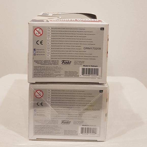 Wonder Woman #177 and Steve Trevor #173 DC FunKo Pop - Picture 6 of 6